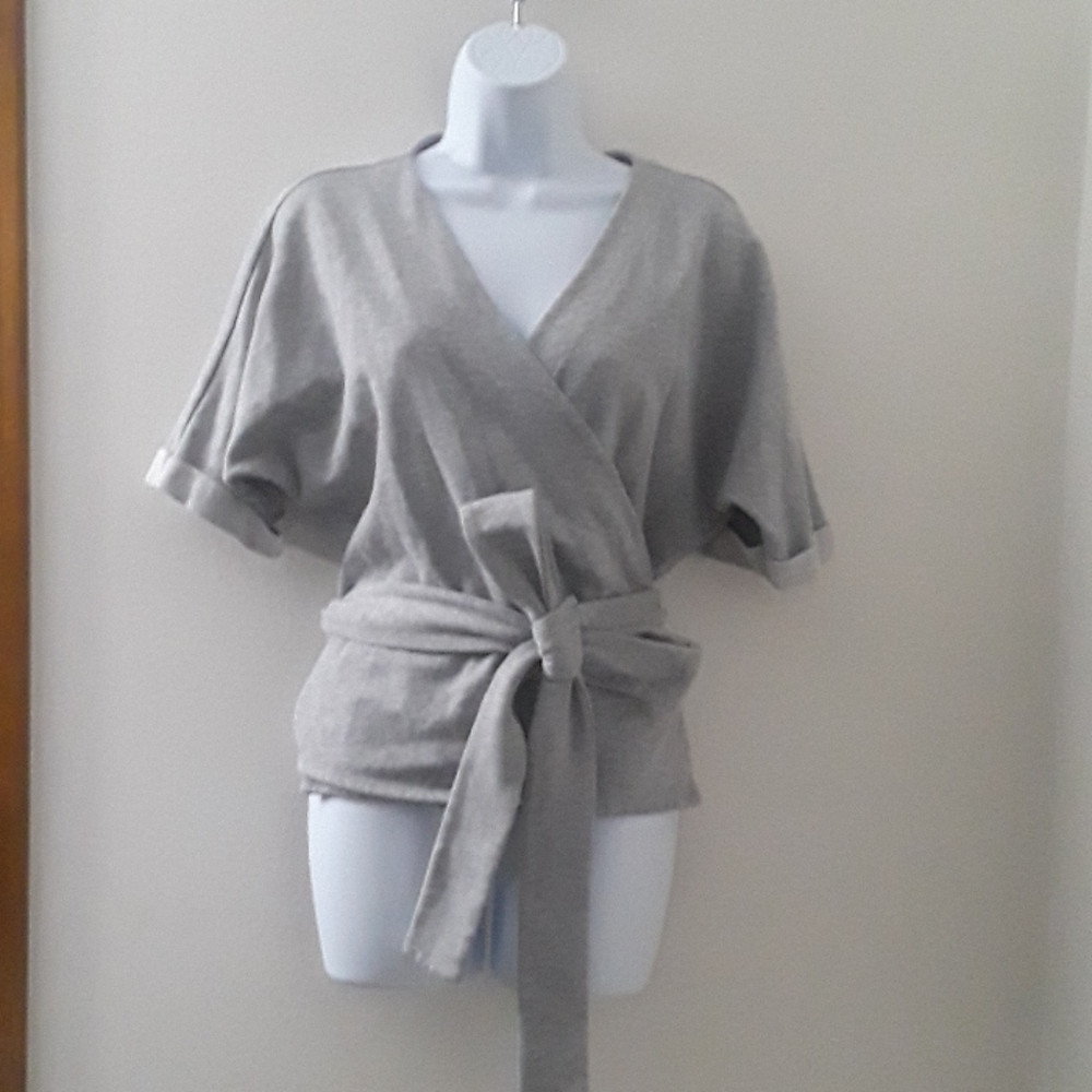 GAP heather gray wrap top Sz S